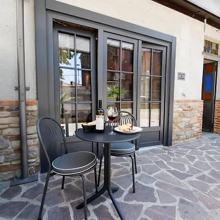 Διαμέρισμα Dabertu Loft Άστι